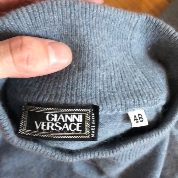Gianni Versace Couture 90s vintage logo sweater - Picture 6 of 6
